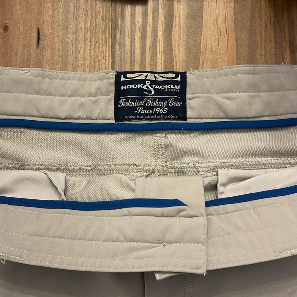 HOOK & TACKLE OUTFITTERS Men’s 38 Barrier Reef Stretch Cargo Fishing Short Khaki